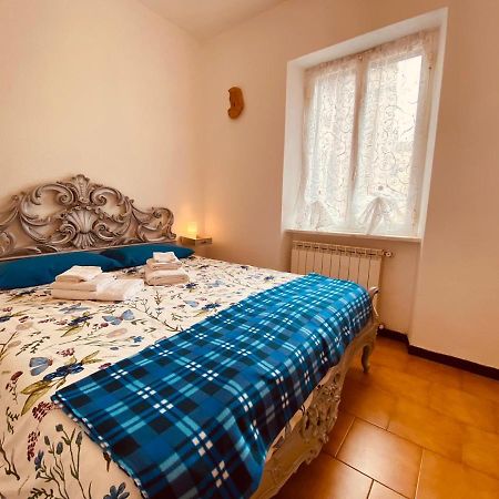 Casa Mariuccia A Due Passi Dal Mare Lejlighed Finale Ligure Eksteriør billede