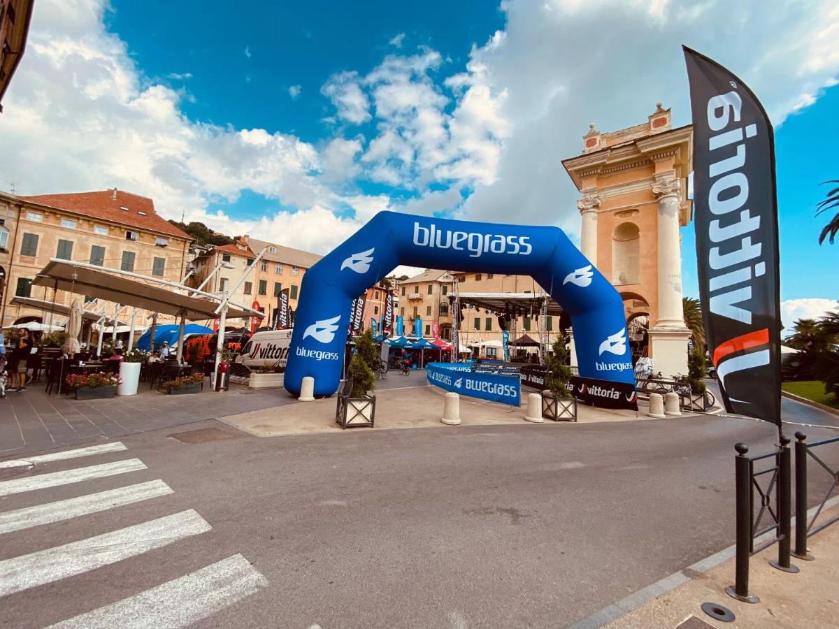 Casa Mariuccia A Due Passi Dal Mare Lejlighed Finale Ligure Eksteriør billede