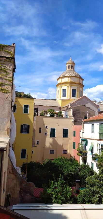 Casa Mariuccia A Due Passi Dal Mare Lejlighed Finale Ligure Eksteriør billede