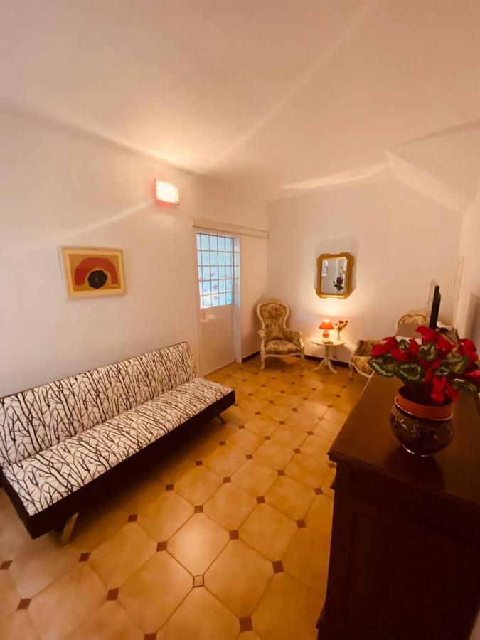 Casa Mariuccia A Due Passi Dal Mare Lejlighed Finale Ligure Eksteriør billede